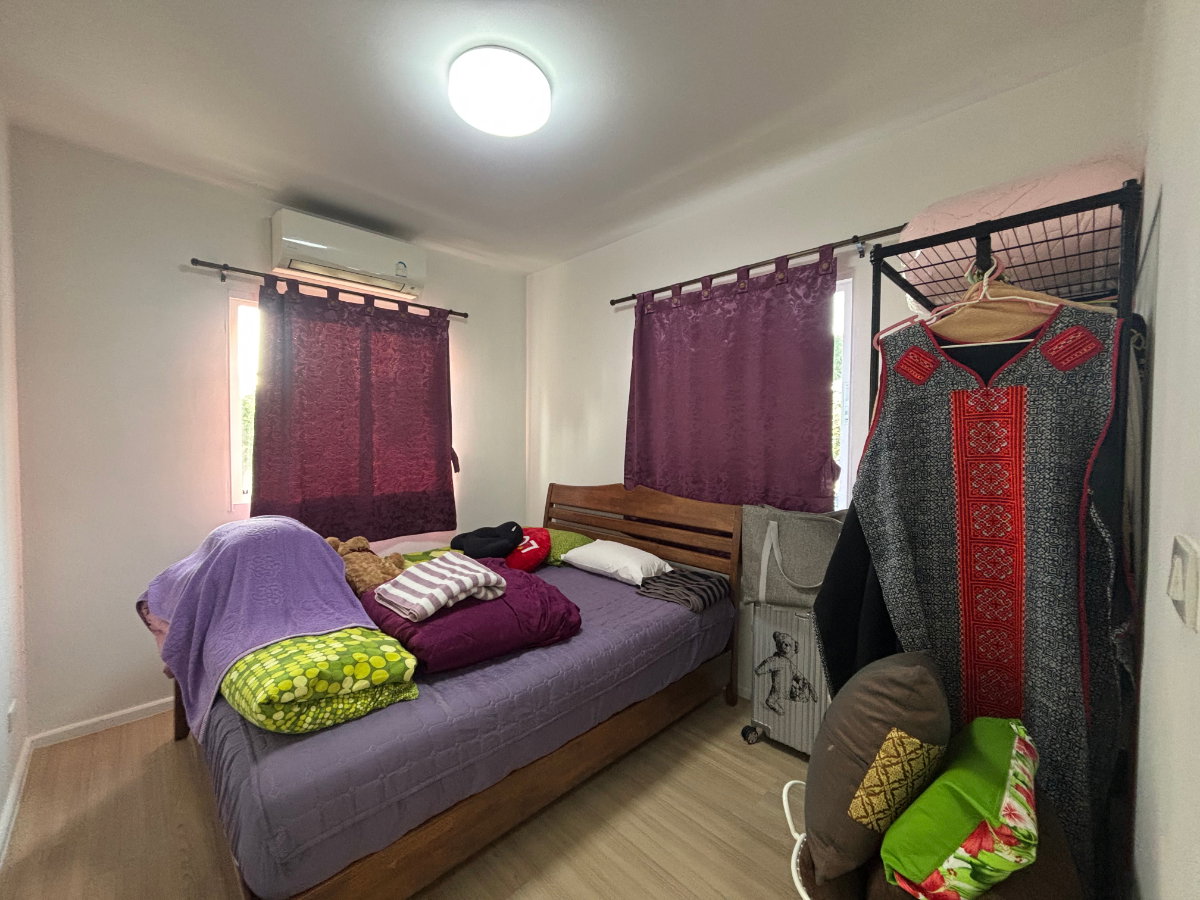 รูป ทาวน์โฮม 2 ชั้น Grande Pleno รัตนาธิเบศร์ หลังมุม พื้นที่ใหญ่สุดของบ้านทาวน์โฮมในโครงการที่กำลังขาย - รูปที่ 19/27