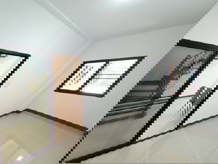 รูป ขายบ้านเดี่ยวรีโนเวทใหม่มือสอง - รูปที่ 16/20