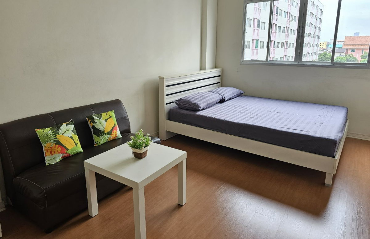 picture Lumpini Condo Town Rattanathibet For Rent - 2/8