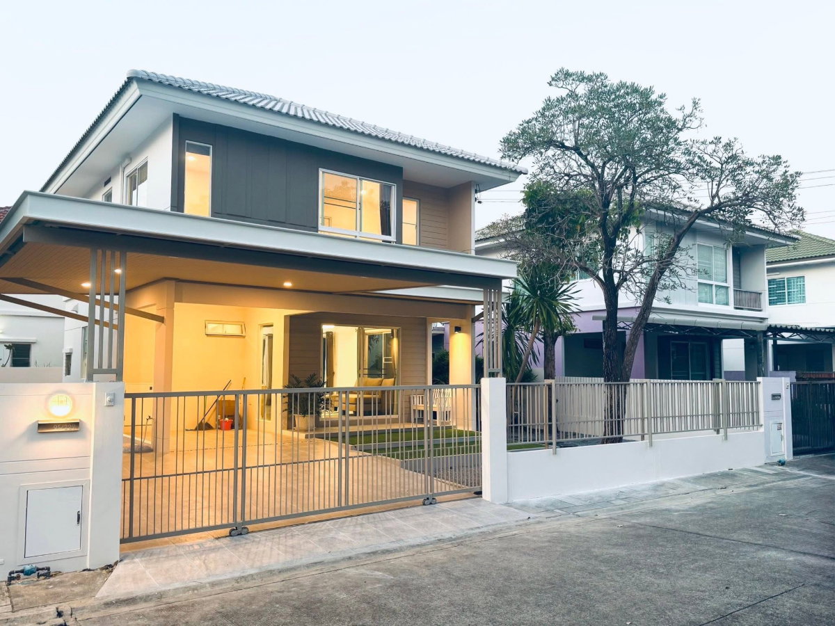 รูป ขายบ้านเดี่ยวพฤกษ์ลดาบางใหญ่ L&H 50 ตร.ว. แต่งใหม่ทิศใต้ ฟรีเฟอร์ฯ ฟรีโอน - รูปที่ 2/18