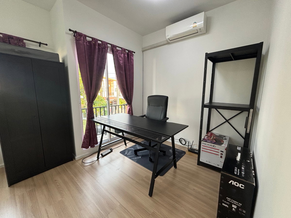 รูป ทาวน์โฮม 2 ชั้น Grande Pleno รัตนาธิเบศร์ หลังมุม พื้นที่ใหญ่สุดของบ้านทาวน์โฮมในโครงการที่กำลังขาย - รูปที่ 24/27