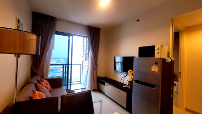Condos for rent : ⛵ Unixx ⛵ City view / 34F / 1bedroom >> THB15,000/month彡