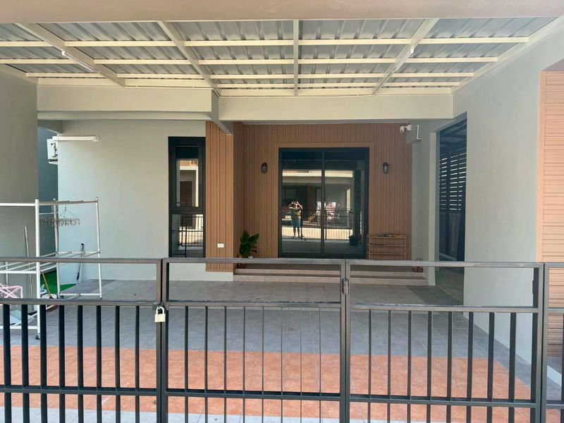 รูป ให้เช่าทาวน์โฮม โครงการใหม่ ม.โกลเด้นท์พรีเว่ หนองมน ชลบุรี - รูปที่ 7/7