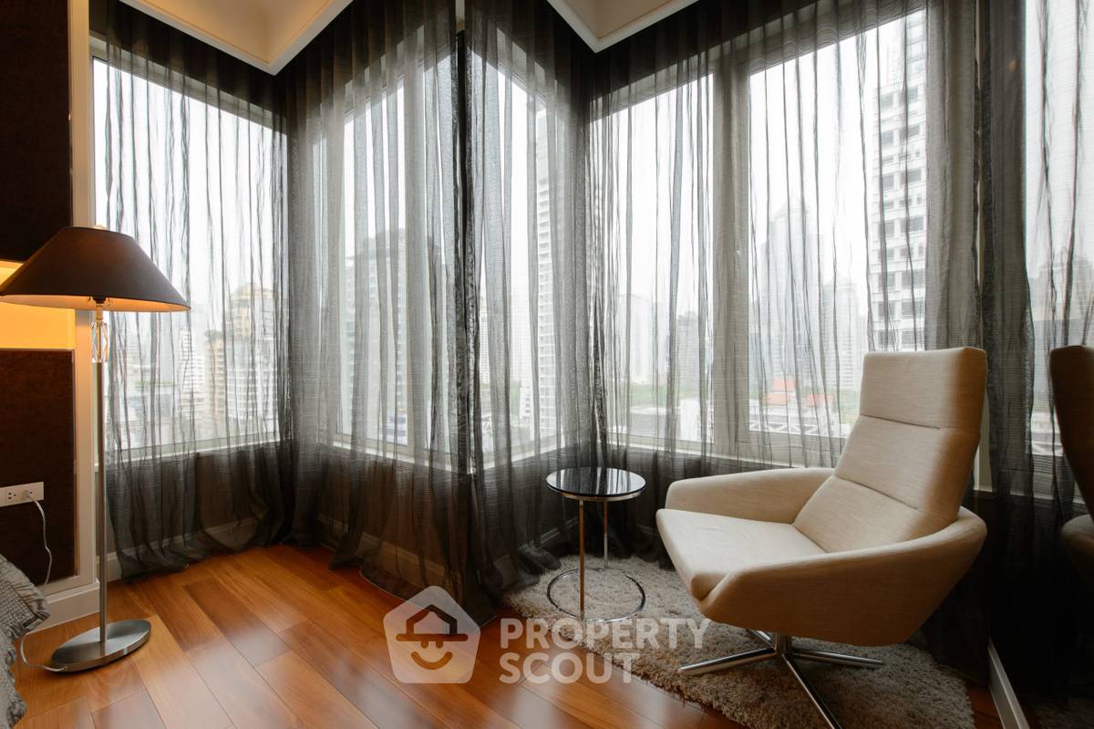 รูป คอนโด 2-ห้องนอน ที่ คิว หลังสวน ใกล้ BTS ราชดำริ (ID 565379) - รูปที่ 5/8