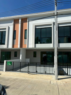 รูปภาพ 🔴RV21426🟡 ให้เช่าถูกมาก👍 ทาวน์โฮม 2ชั้น เฌอ วิภาวดี-รังสิต บ้านวิวสวน และสระว่ายน้ำ 💛🧡 ✅แอดไลน์ @mproperty (มี @ ด้วย) แอดมินตอบไว