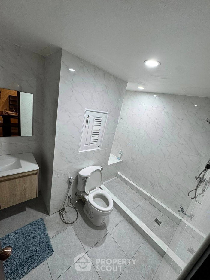 รูป คอนโด 1-ห้องนอน ที่ ศุภาลัย เพลส สุขุมวิท 39 ใกล้ BTS พร้อมพงษ์ (ID 2784111) - รูปที่ 11/17