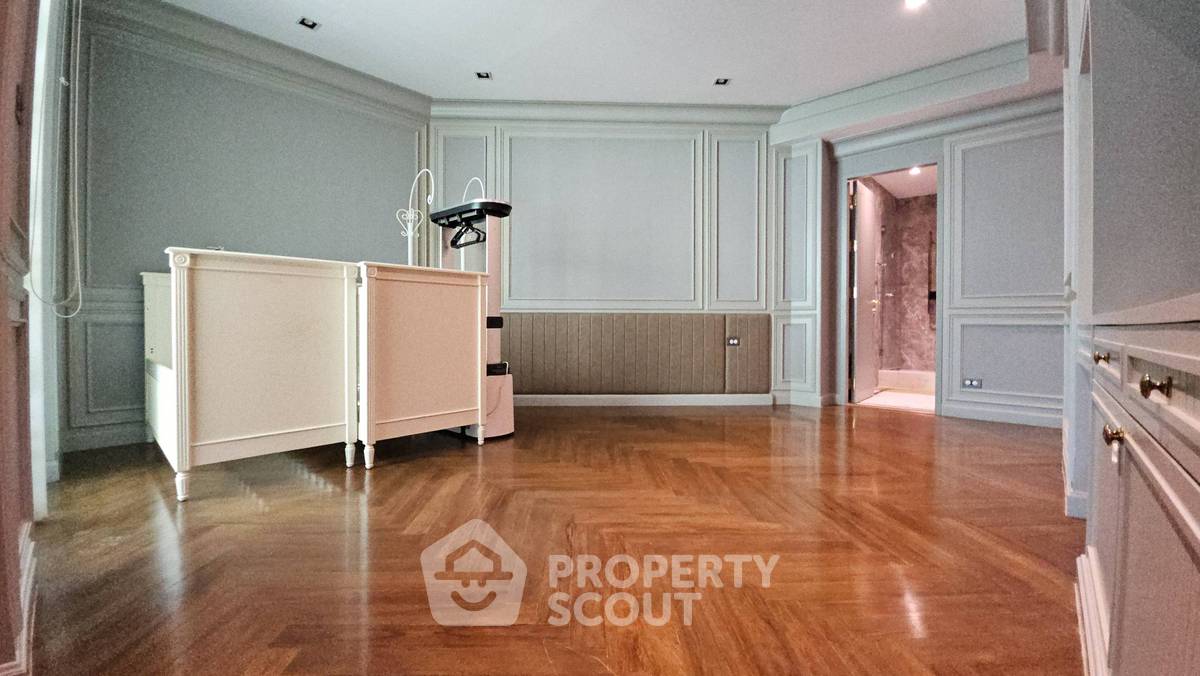 รูป คอนโด 2-ห้องนอน ที่ เดอะ พาร์ค ชิดลม ใกล้ BTS ชิดลม (ID 2708871) - รูปที่ 30/34