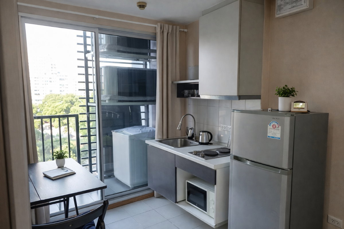 รูป 🍀🍀🍀Prime condo location 🚆ให้เช่า📌เดอะ เบส สุขุมวิท 77 (Line:@rent2022)✨BTSอ่อนนุช✨ พร้อมเข้าอยู่ ราคาดี!🔖A00509 - รูปที่ 4/13