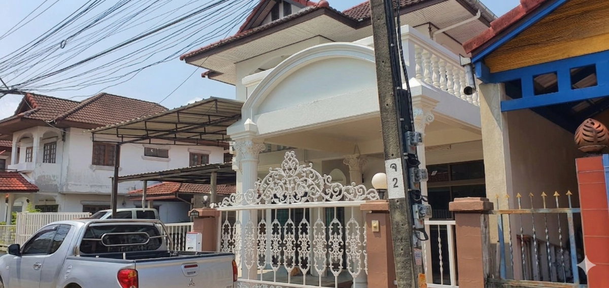รูป โฮมออฟฟิศทำใหม่เอี่ยม ที่จอดรถ 4 คัน ติดถนนประเสริฐมนูกิจ 42 - รูปที่ 3/20