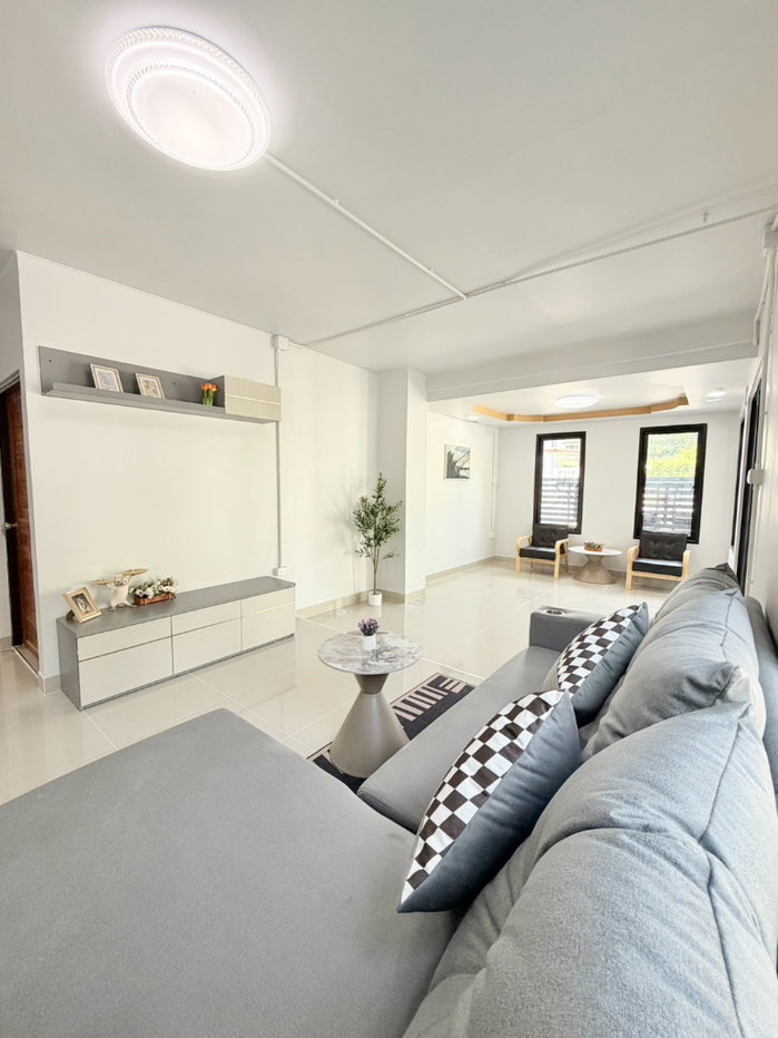 รูป ขายบ้านแฝดพฤกษา 14A หลังมุมติดสวน 53.3 ตร.ว. 5 นอน ครัวกว้าง ฟรีโอน - รูปที่ 4/28