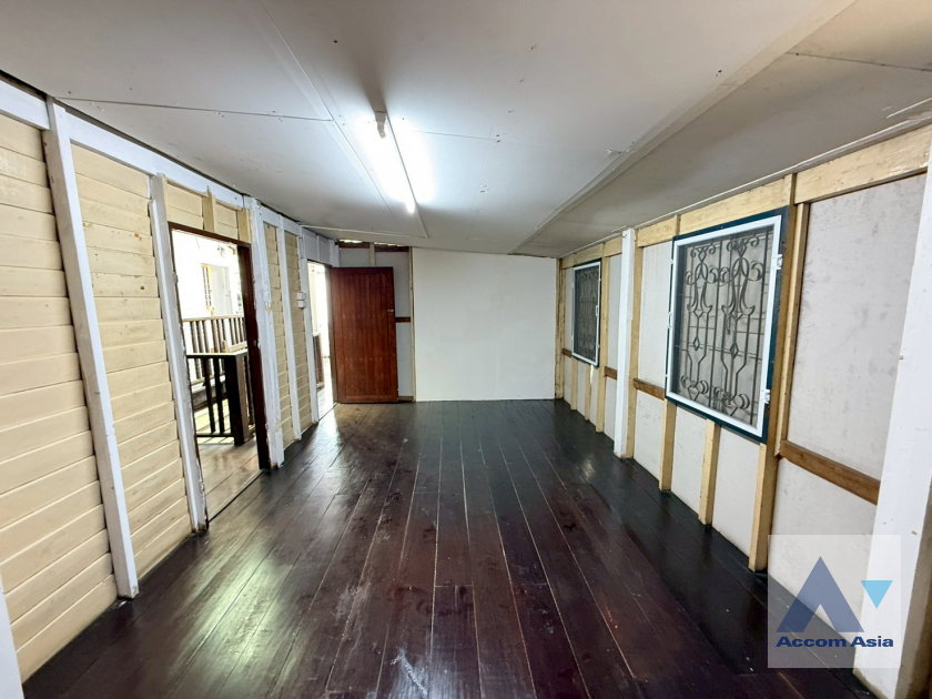 picture 🔼🔽 AccomA 📩 6 BR House in Khlong Toei (AA45986) - 8/20