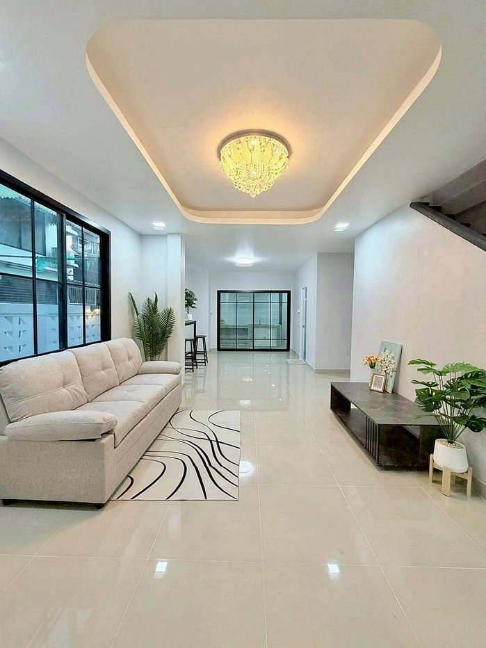 รูป บ้านสวย  หลังมุม  มีระเบียงหน้าบ้าน  แถมแอร์ 2 เครื่อง  #หมู่บ้านบัวทอง 4  ถนนบ้านกล้วย – ไทรน้อย  บางบัวทอง  รีโนเวทใหม่  ใกล้เซ็นทรัล เวสเกต - รูปที่ 7/22