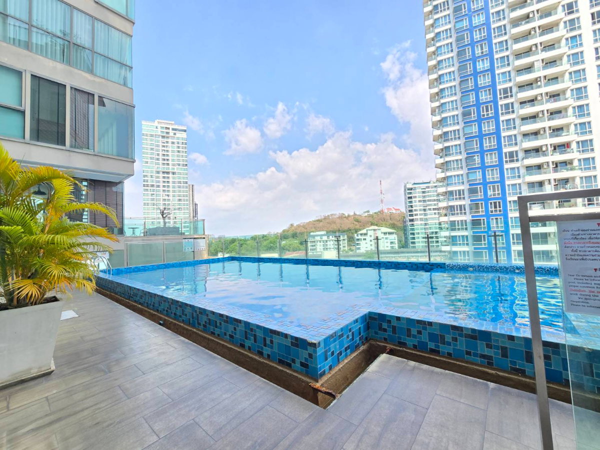 รูป Rare corner unit condo at The Cloud Pattaya, near the beach, for rent @Pratumnak. - รูปที่ 10/28