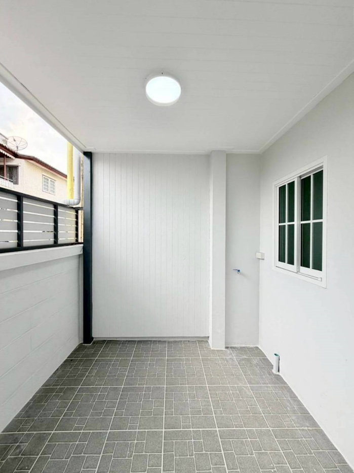 รูป บ้านหลังมุม แถมแอร์ 2 ตัว ใจกลางเมืองนนทบุรี ใกล้รถไฟฟ้า #หมู่บ้านอุบลชาติ ไทรม้า ท่าอิฐ ใกล้โรงพยาบาลพระนั่งเกล้า - รูปที่ 18/26