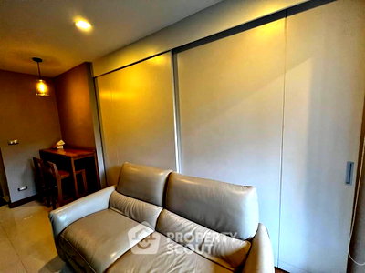 Condos for sale BTS Thong Lo (Thong Lor) : 1-BR Condo at Tree Condo Ekamai near BTS Ekkamai (ID 2787498)