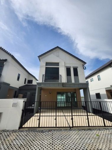 svs327 ให้เช่า บ้านแฝด เดอะแพลนท์ นิวทาวน์ บางนา-เทพารักษ์ ( บ้านเปล่า