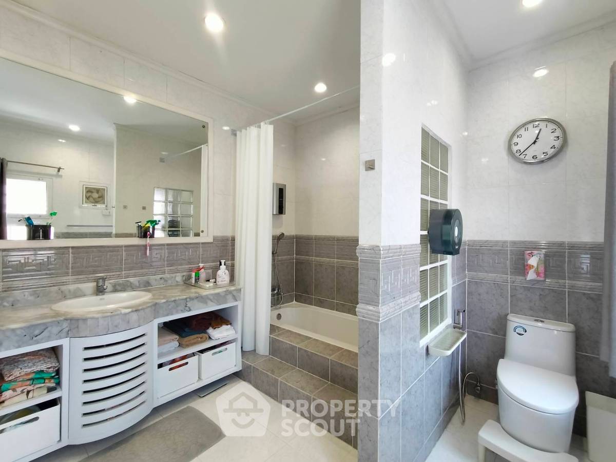 รูป บ้าน 4-ห้องนอน ที่ ชลลดา บางบัวทอง - รัตนาธิเบศร์ ใน บางคูรัด (ID 2786490) - รูปที่ 14/24