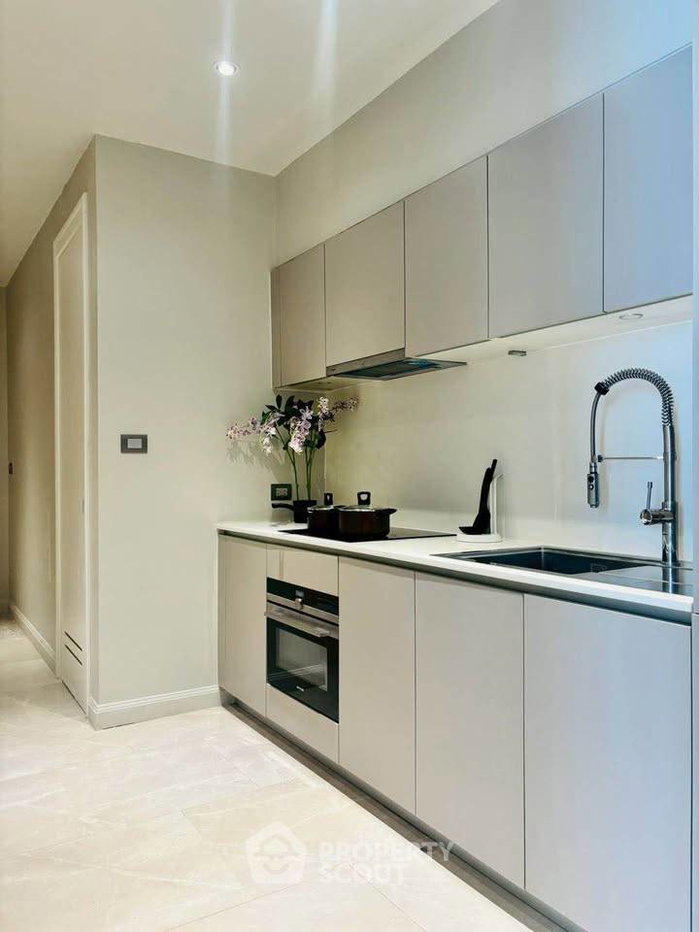 รูป คอนโด 2-ห้องนอน ที่ แมกโนเลียส์ วอเตอร์ฟรอนท์ เรสซิเดนซ์ ใกล้ BTS สะพานตากสิน (ID 2787345) - รูปที่ 3/11