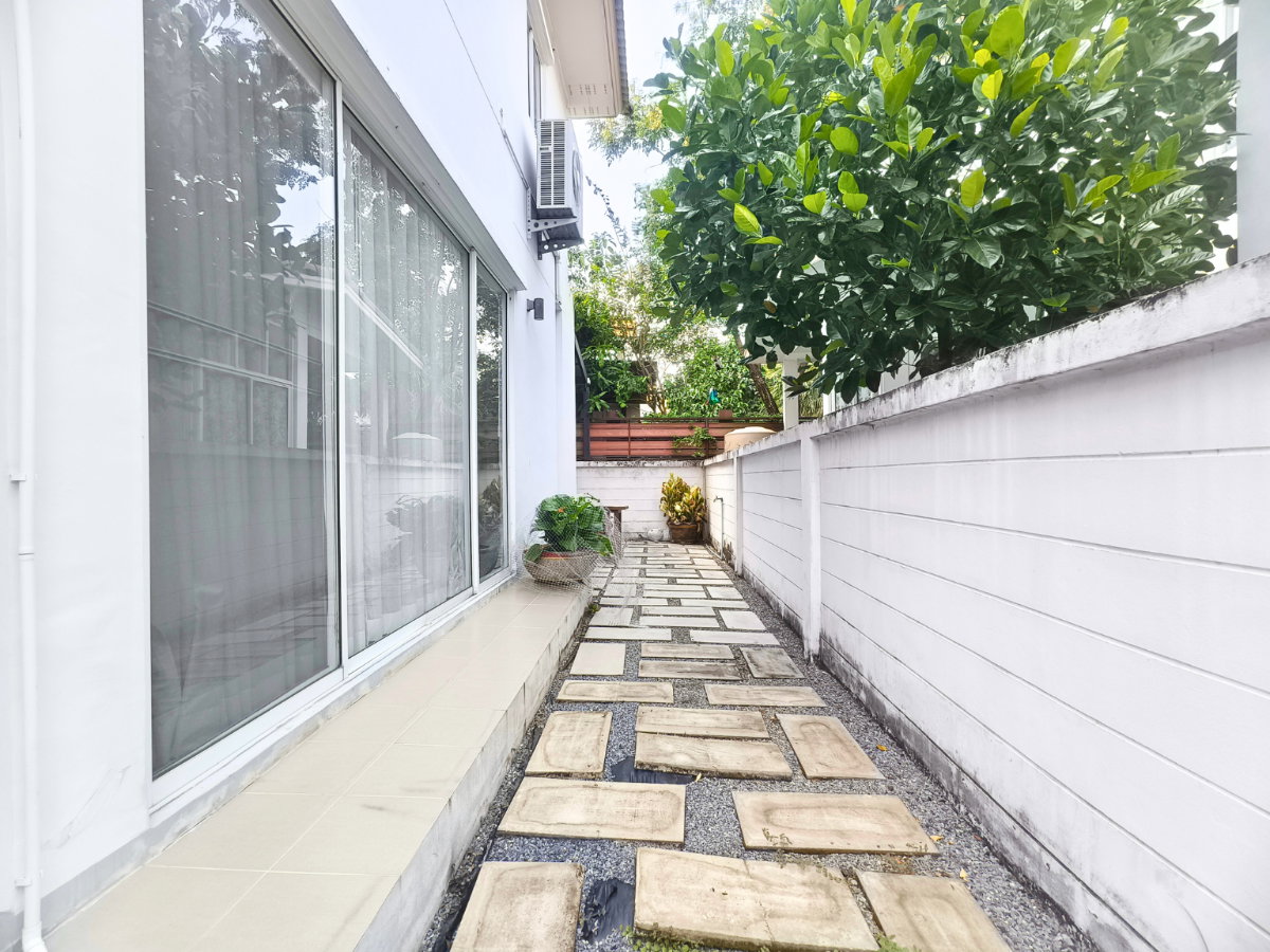 รูป ขาย บ้านเดี่ยว Parkway Aliv รามคำแหง (ปาร์คเวย์ชาเล่ต์ เฟสใหม่) ติดรถไฟฟ้า 3 ห้องนอน 3 ห้องน้ำ บ้านสวยไม่ต้องซ่อม พร้อมตกแต่ง - รูปที่ 5/21