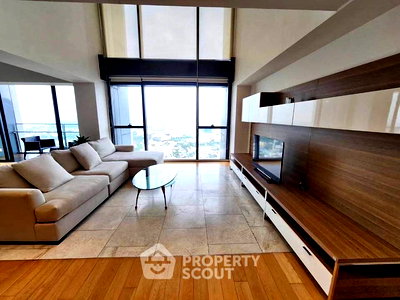 Condos for rent Central Silom : 4-BR Condo at The Met Sathorn near BTS Chong Nonsi (ID 2787209)