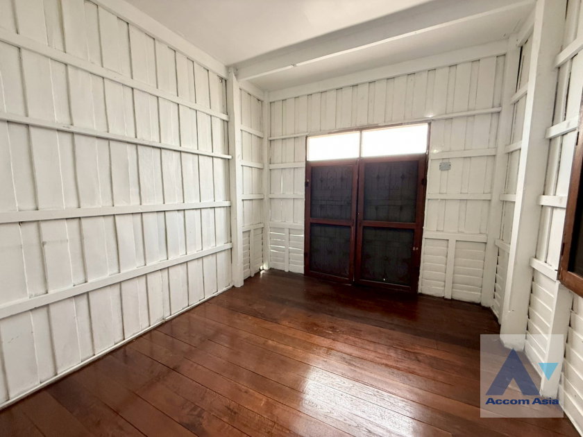 picture 🔼🔽 AccomA 📩 6 BR House in Khlong Toei (AA45986) - 12/20