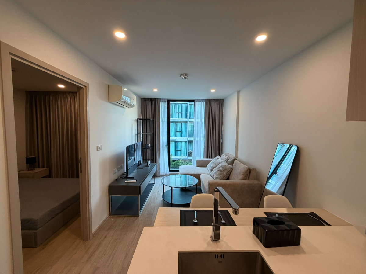 picture Multiple units available in this project—price is negotiable upon contract! Unit Available at Serio Sukhumvit 50 - 7/7