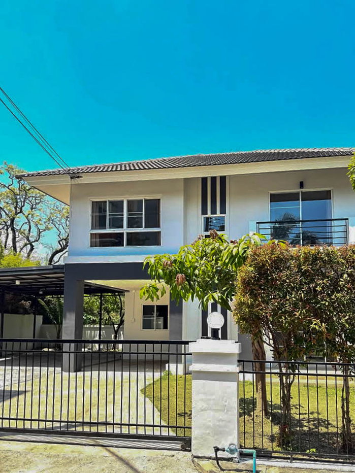 รูป ให้เช่าบ้านเชียงใหม่ 3 ห้องนอน ใกล้โรงเรียนนานาชาติและสนามบินเชียงใหม่ - รูปที่ 1/20