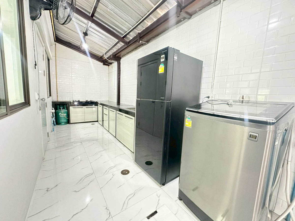 รูป 🏠✨ ทาวน์เฮ้าส์ให้เช่า – กะทู้ 📍 กะทู้  ✅ พร้อมเข้าอยู่  🛏️ 3 ห้องนอน | 🛁 2 ห้องน้ำ - รูปที่ 11/25
