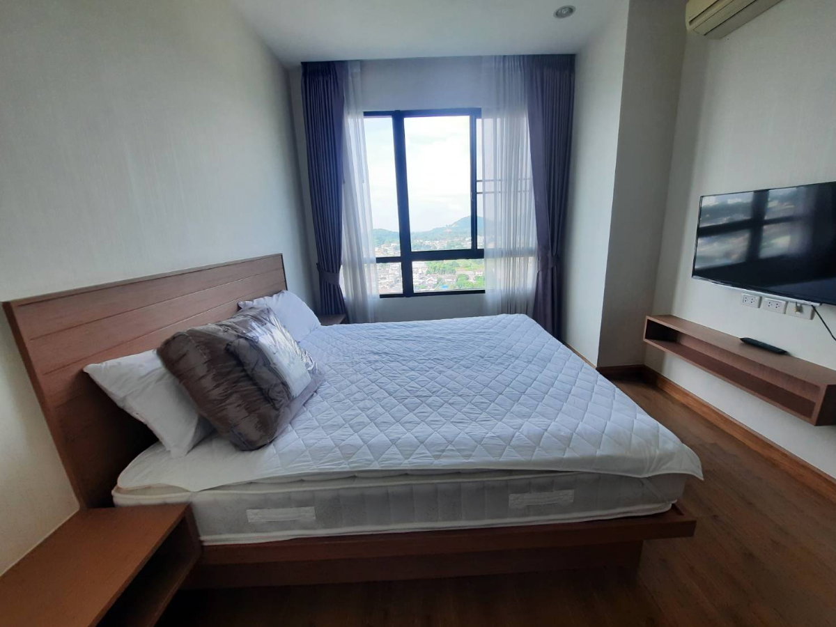 picture The Sky Condo For Sale Sriracha - 2/5