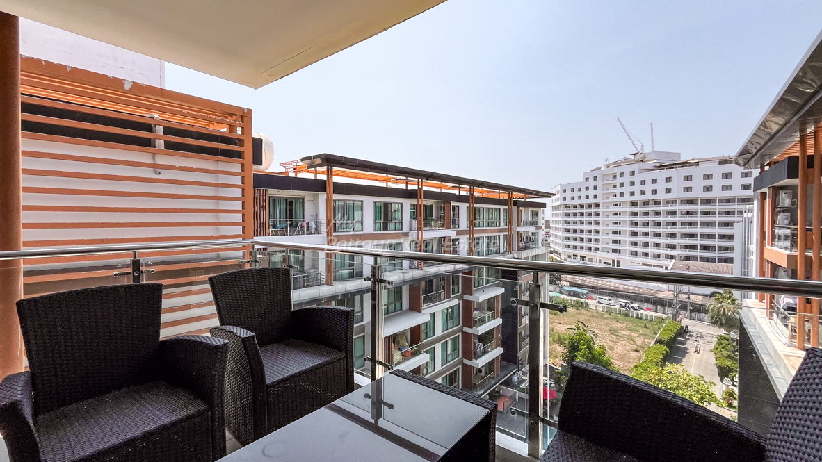 picture 🛏️ 2 Bed - 🛁 2 Bath - 🏙️ Pool View - 🌏 FOREIGN name - 🏢 The Urban Condominium Pattaya - Ref: URBAN29 - 25/30