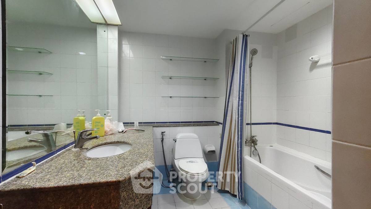 รูป คอนโด 2-ห้องนอน ที่ อโศก เพลส ใกล้ MRT สุขุมวิท (ID 2787148) - รูปที่ 10/12