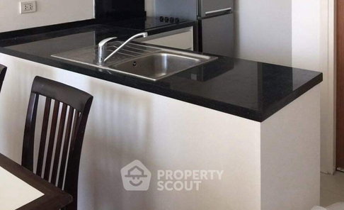 2-BR Condo at Wind Sukhumvit 23 near BTS Asok (ID 2732133)