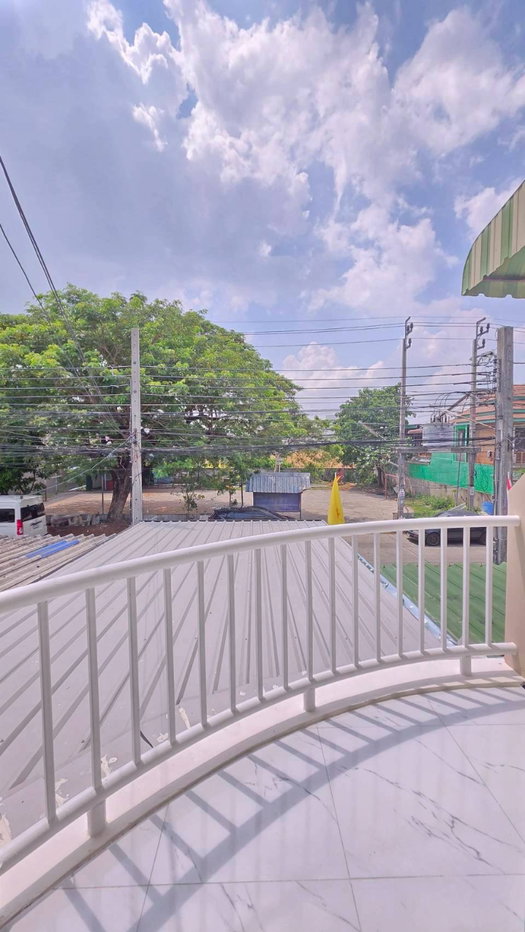 รูป ขายทาวน์เฮ้าส์อิมพีเรียลเพลส ลาดปลาดุก 20 ตร.ว. ถนนเมนหลังห้าง JAS ฟรีโอน - รูปที่ 11/20