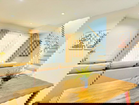 รูป รอยัลลาดกระบังกอล์ฟ จอดรถ2-3คัน ทาวน์โฮม 3 ชั้น กว้าง 5.5 เมตร 3-4นอน 4 น้ำ ARL ลาดกระบัง 900 ม. 20 ตร.ว. 240 ตร.ม. สุวรรณภูมิ - รูปที่ 3/8