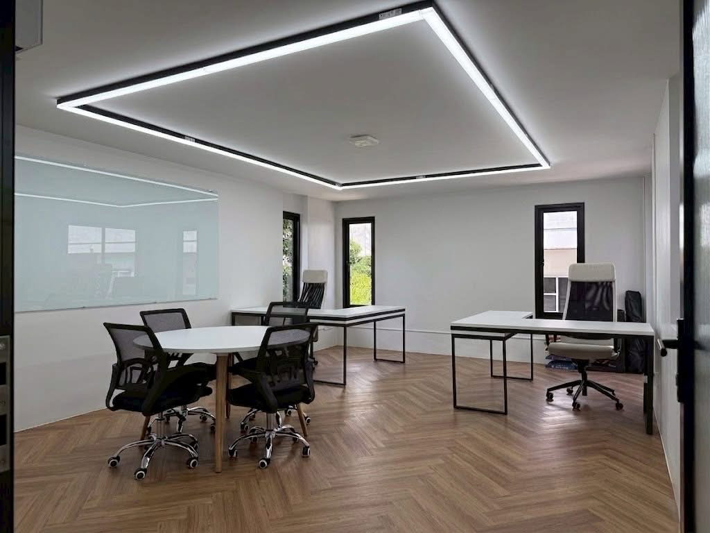 picture Home Office For Rent! Thonglor25 400sq.m. - 5/18