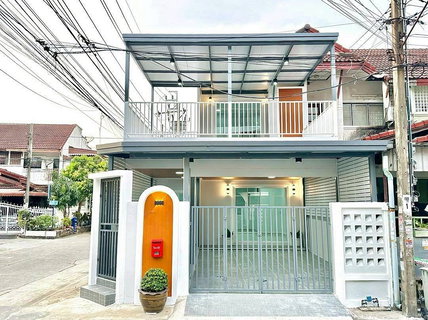 บ้านหลังมุม แถมแอร์ 2 ตัว ใจกลางเมืองนนทบุรี  ใกล้รถไฟฟ้า  #หมู่บ้านอุบลชาติ  ไทรม้า  ท่าอิฐ  ใกล้โรงพยาบาลพระนั่งเกล้า