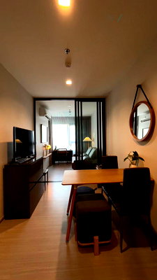 Condos for rent : For Rent Condo LIFE SATHORN SIERRA Building 1, Floor 11,1 bed room, Room size 35.00 sqm