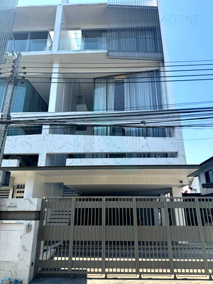 เช่าทาวน์โฮม MRT ลาดพร้าว : 📌 ให้เช่าทาวน์เฮาส์ 4 ชั้น ลักซ์ 35 รัชดา-ลาดพร้าว 3 ห้องนอน 5 ห้องน้ำ