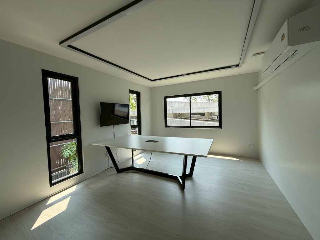 picture Home Office For Rent! Thonglor25 400sq.m. - 13/18