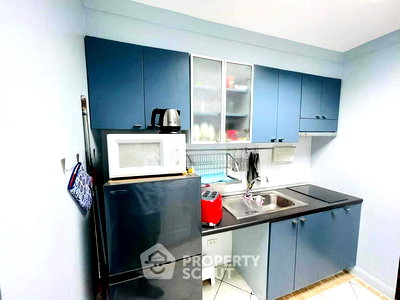 Condos for rent MRT Lumphini : Studio Condo at Baan Siri Yenakat Condominium near MRT Khlong Toei (ID 2788327)