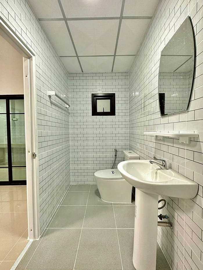 รูป บ้านสวย  หลังมุม  มีระเบียงหน้าบ้าน  แถมแอร์ 2 เครื่อง  #หมู่บ้านบัวทอง 4  ถนนบ้านกล้วย – ไทรน้อย  บางบัวทอง  รีโนเวทใหม่  ใกล้เซ็นทรัล เวสเกต - รูปที่ 15/22