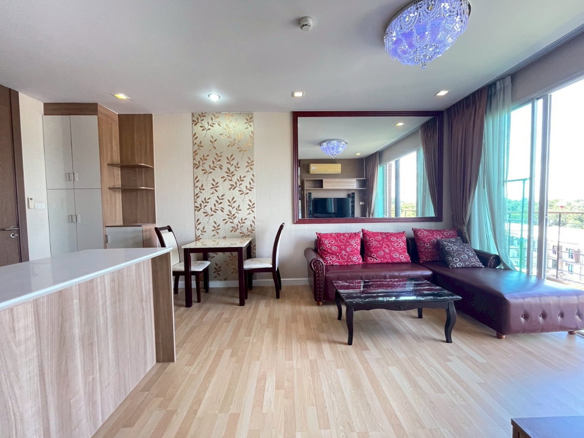 รูป ห้องกว้าง โปร่ง แสงธรรมชาติเต็ม พร้อมระเบียงวิวสบายตา  - รูปที่ 2/14