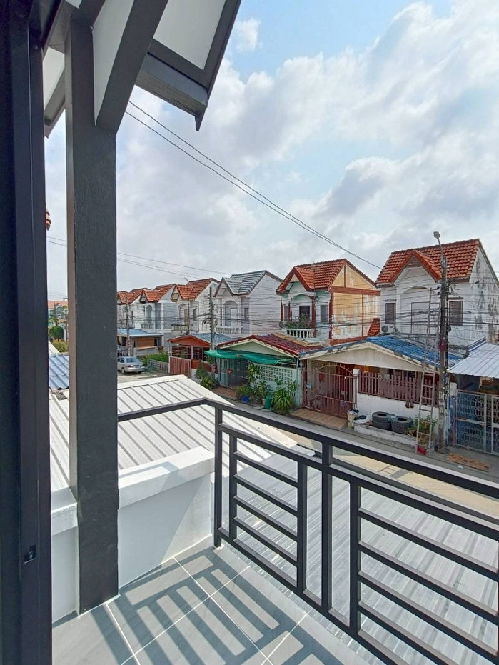 รูป ขายบ้านเดี่ยวรีโนเวทใหม่มือสอง - รูปที่ 14/20