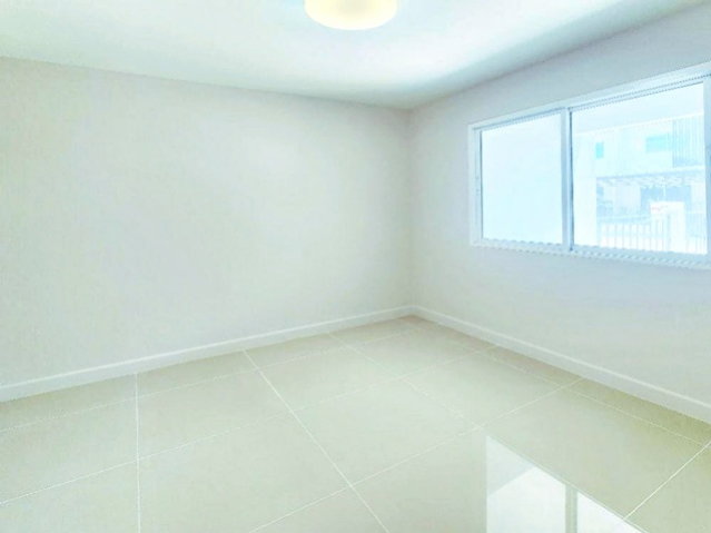 รูป 4 นอน 2 น้ำ ใกล้ รร.สารสาสน์วิเทศ บางบัวทอง 900 ม คลองบางไผ่ บางบัวทอง ลำโพ ทาวน์โฮม 2 ชั้นฟังก์ชัน - รูปที่ 5/8