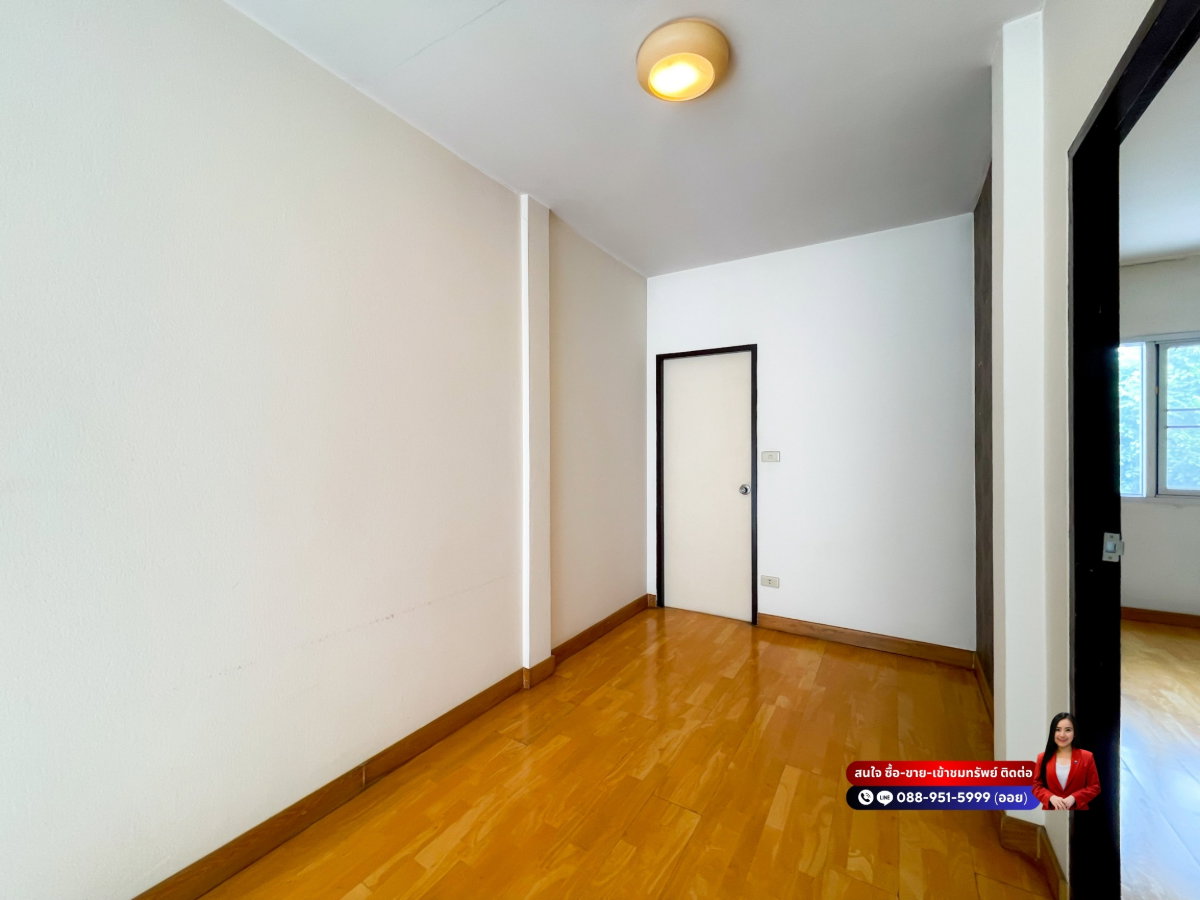 รูป หมู่บ้าน 84 (Baan 84 Mansion) ทาวน์โฮม 3 ชั้น ใกล้ Central Festival Eastville พื้นที่ 28.1 ตารางวา ไม่มีค่าส่วนกลาง - รูปที่ 28/33