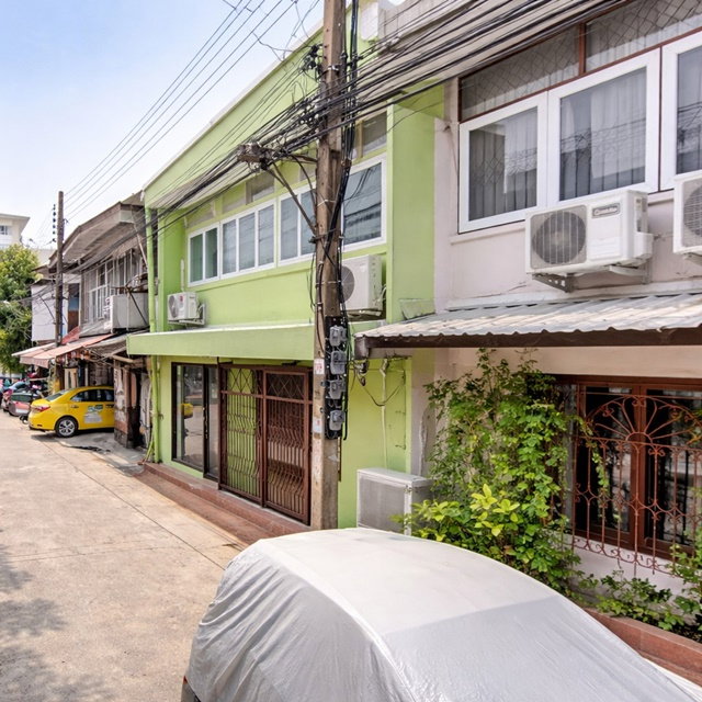 รูป ใกล้BTS สะพานควาย 750 ม. ซ.อินทามระ 1-8 ทาวน์เฮ้าส์ 2 นอน 1 น้ำ 25 ตร.วา.200 ตร.ม. ใจกลางพญาไท - รูปที่ 8/8