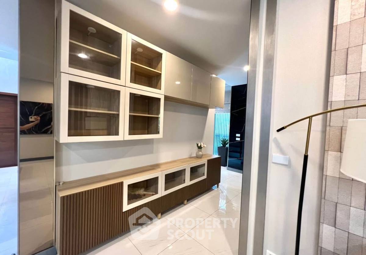 รูป บ้าน 4-ห้องนอน ที่ เดอะ ซิตี้ บางนา ใน บางแก้ว (ID 2786430) - รูปที่ 4/19