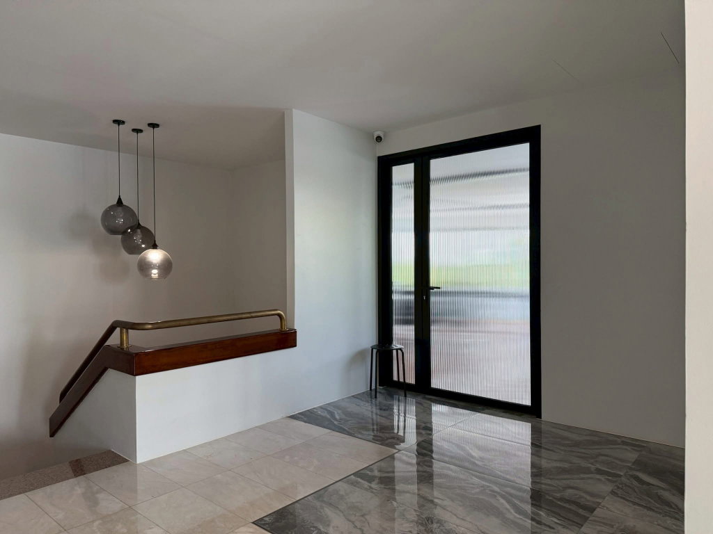 picture Home Office For Rent! Thonglor25 400sq.m. - 11/18