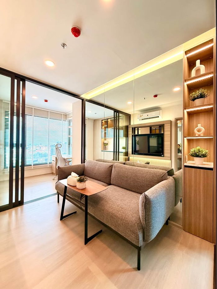 picture Condo for rent at Aspire Onnut Station (BTS Onnut) - 3/11