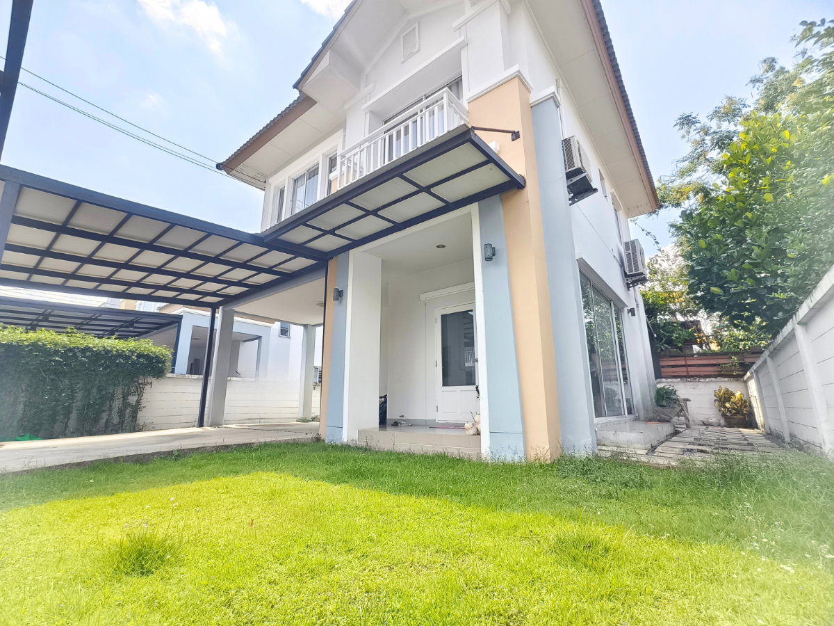 รูป ขาย บ้านเดี่ยว Parkway Aliv รามคำแหง (ปาร์คเวย์ชาเล่ต์ เฟสใหม่) ติดรถไฟฟ้า 3 ห้องนอน 3 ห้องน้ำ บ้านสวยไม่ต้องซ่อม พร้อมตกแต่ง - รูปที่ 2/21